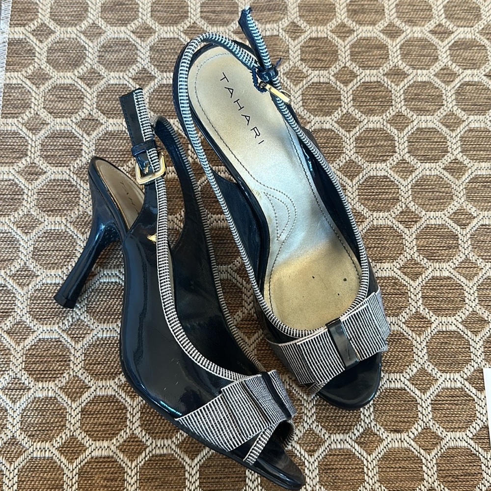 Tahari Black Women's Peep Toe Bow Heels